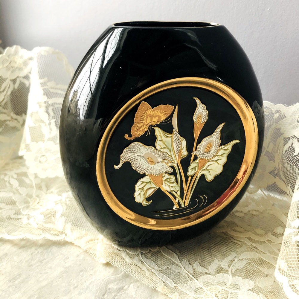 Art Of Chokin Vase